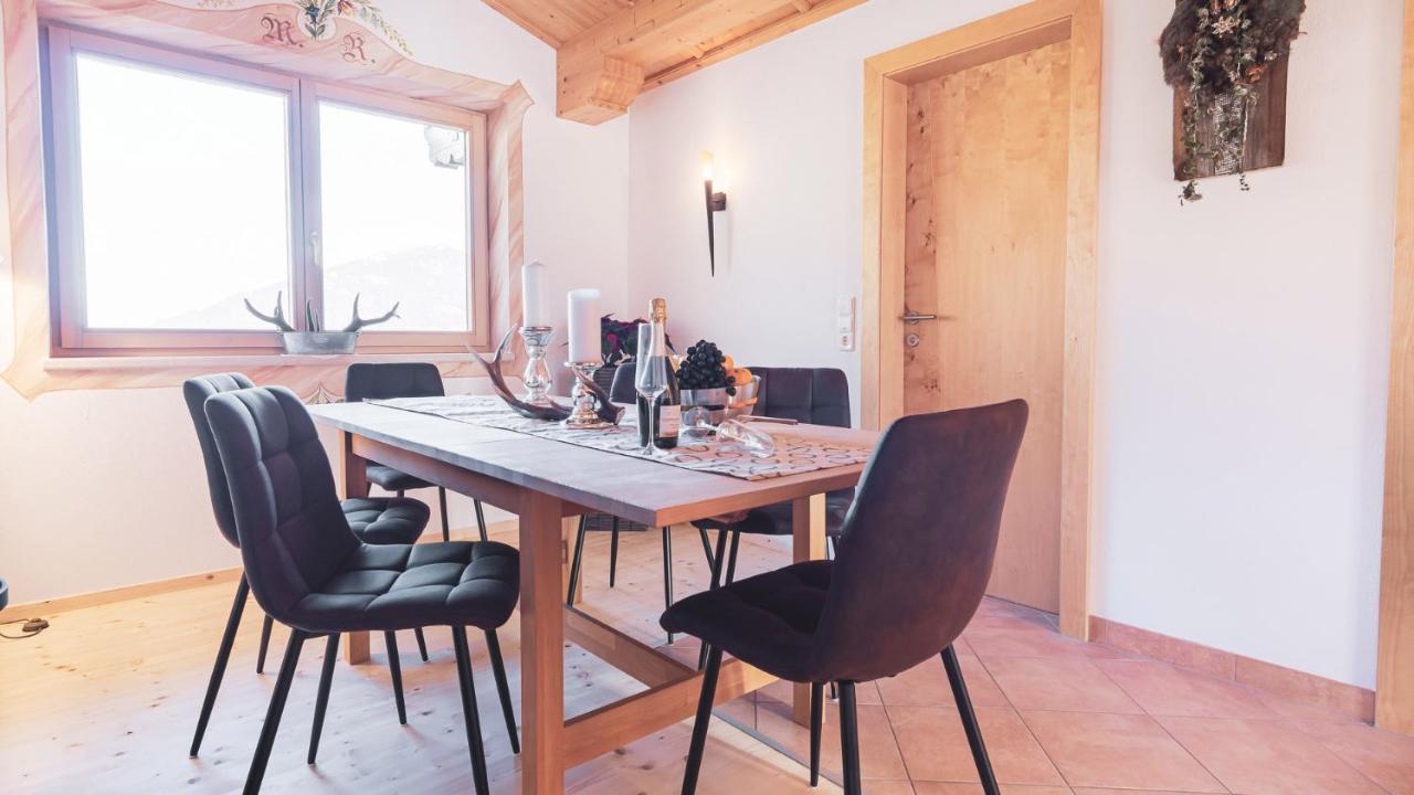 Stubaier Bauern Appartement Телфес им Щубай Екстериор снимка