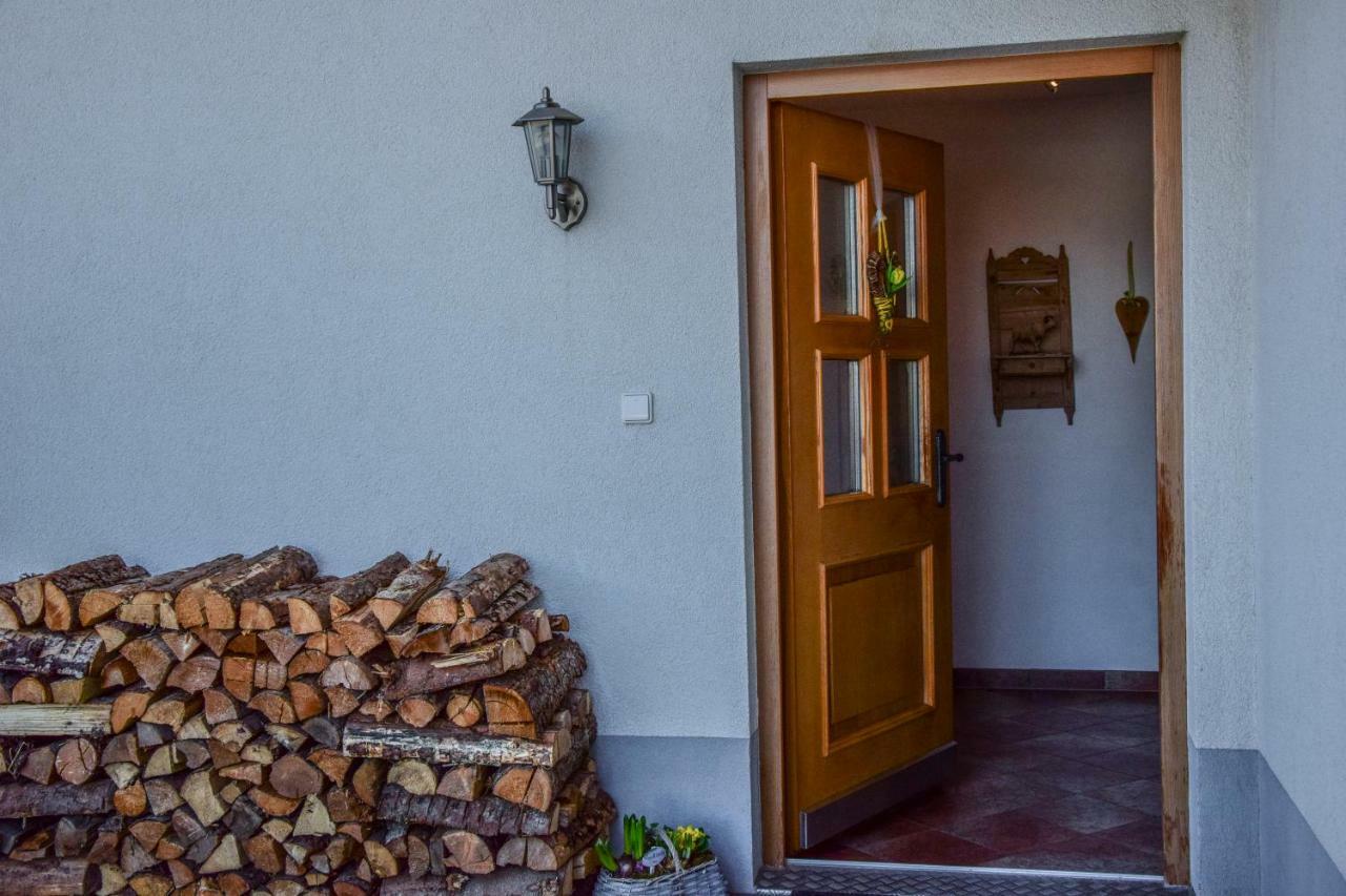 Stubaier Bauern Appartement Телфес им Щубай Екстериор снимка